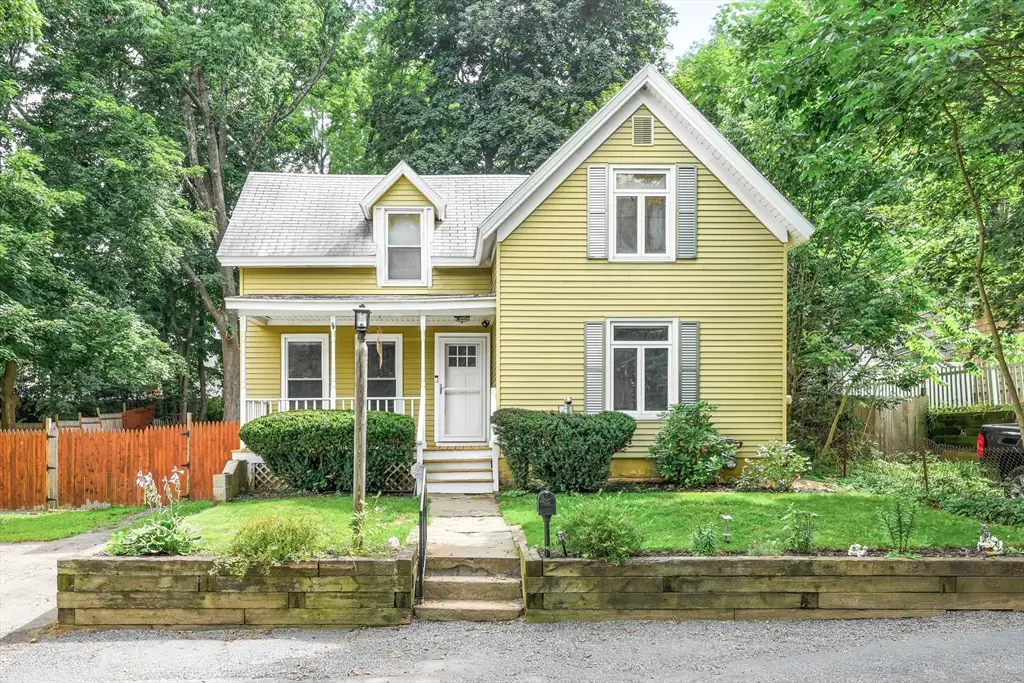 29 May St, Spencer, MA 01562 - #1
