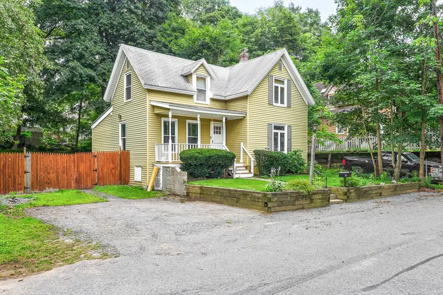 29 May St, Spencer, MA 01562 - #3