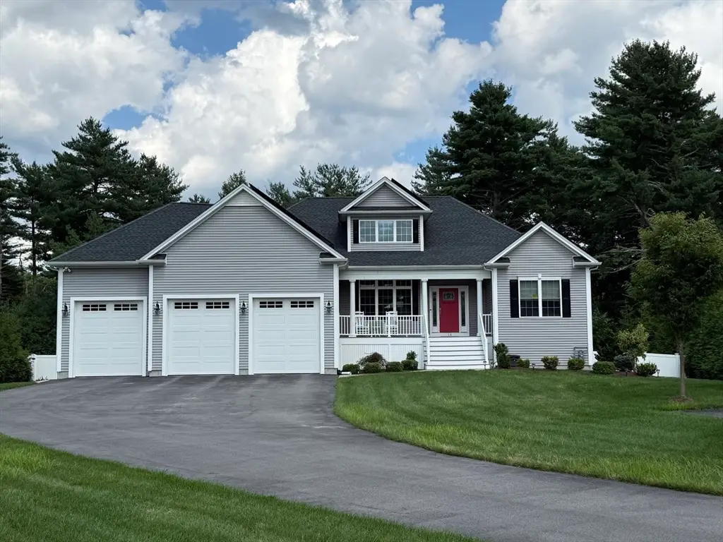14 Stone Ridge Dr, Seekonk, MA 02771 - #1