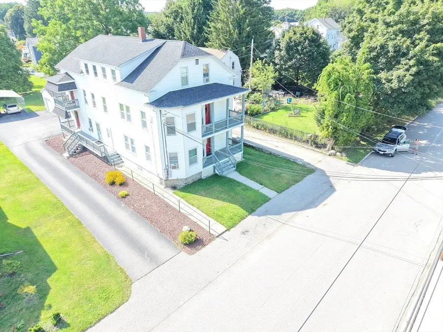 10 Eddy St, Webster, MA 01570 - #2