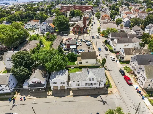 294 Weld St, New Bedford, MA 02740