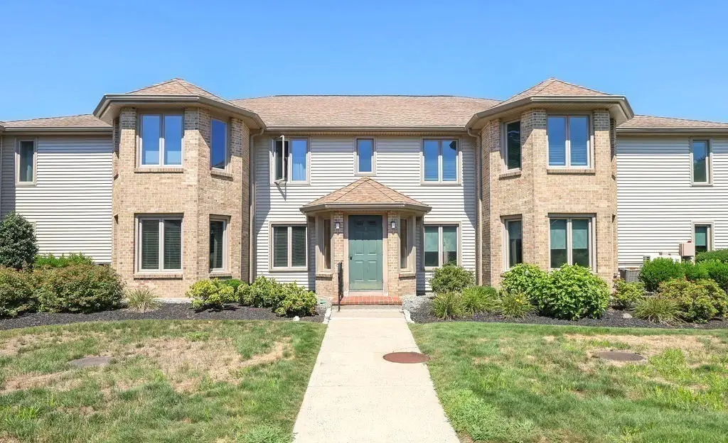 108 Norton Ave #17, Easton, MA 02334 - #1