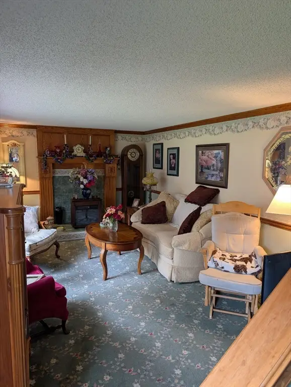 100 Wildwood, East Brookfield, MA 01515 - #2