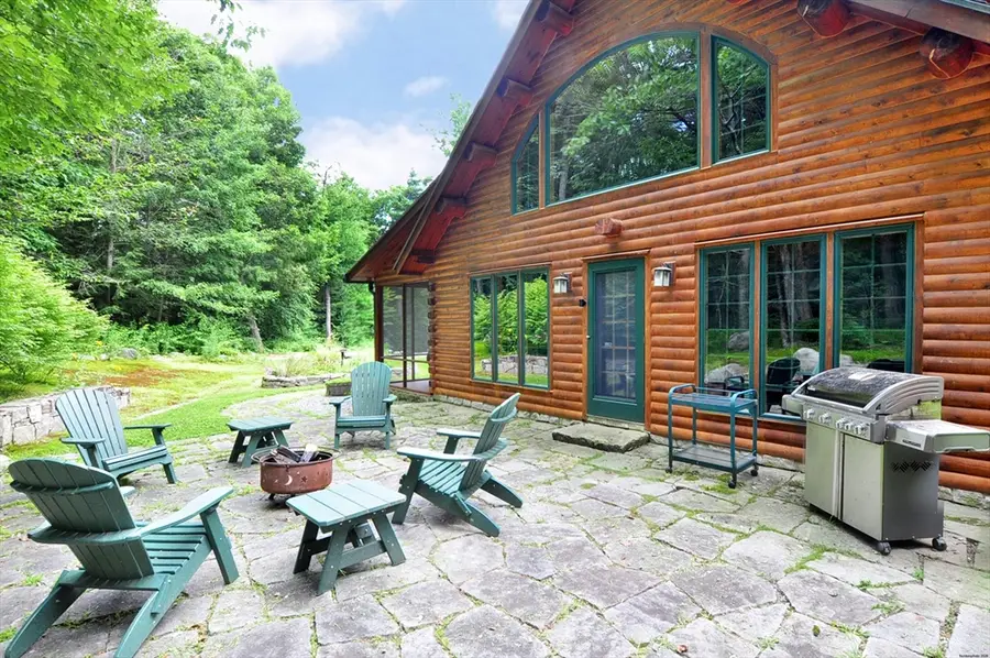 1111 Clubhouse Rd, Tolland, MA 01034 - #2