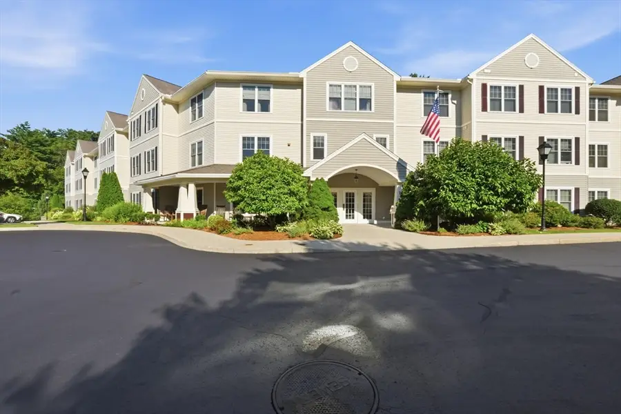 7 Crescent Way #306, Sturbridge, MA 01518 - #3
