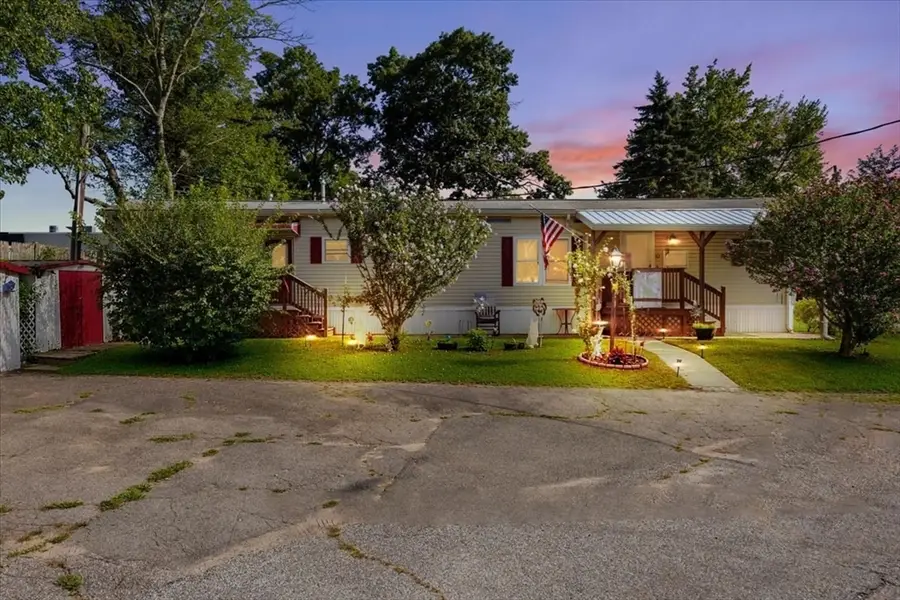 157 Mansfield Ave #32, Norton, MA 02766 - #3