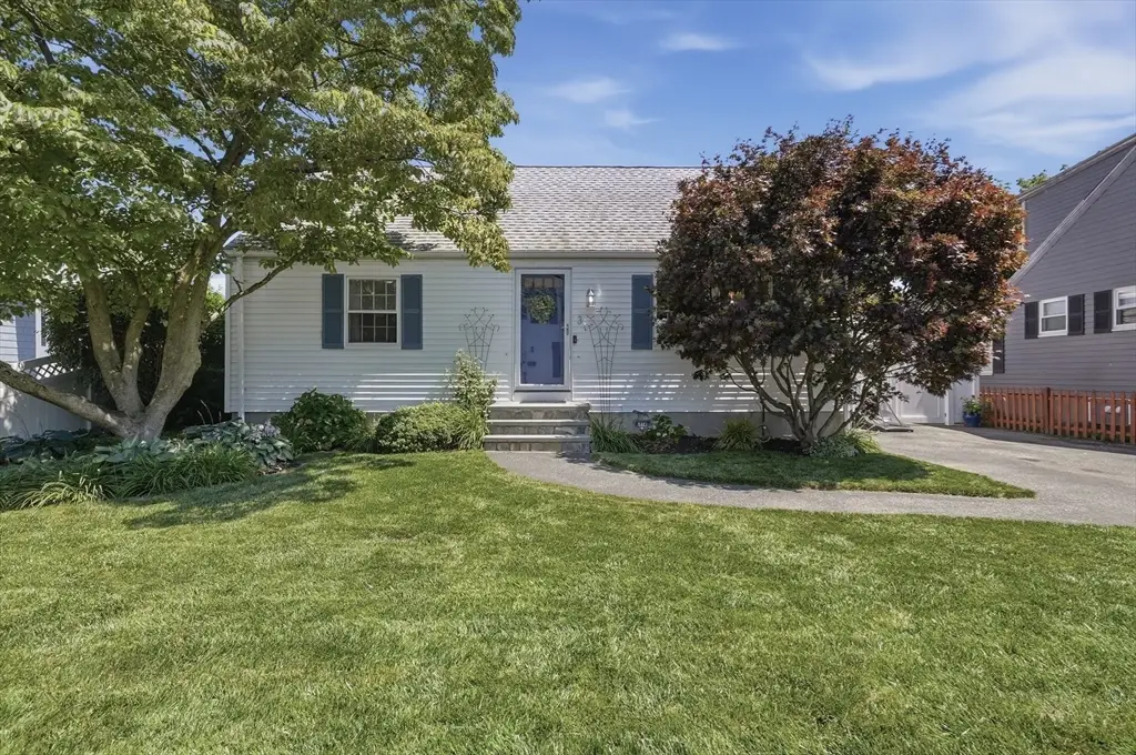 3 Washington Place, Peabody, MA 01960 - #1