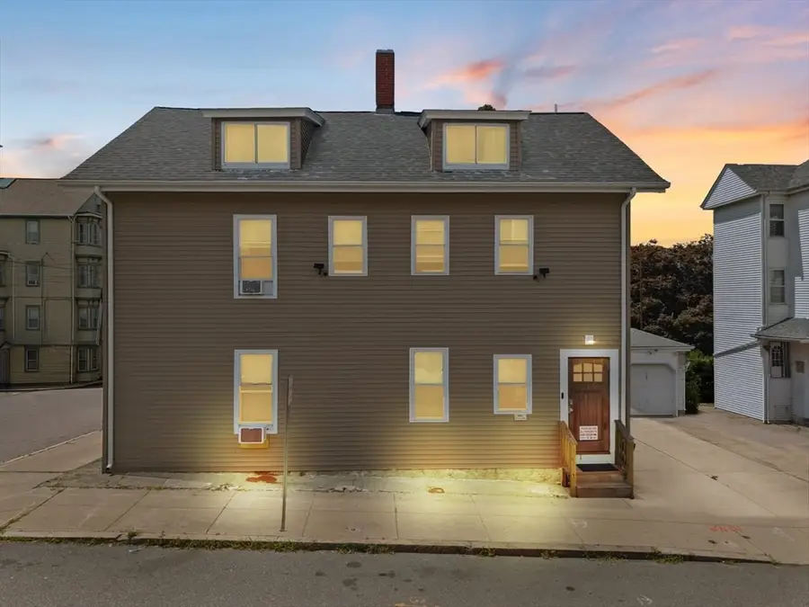 315 Washington St, Fall River, MA 02721 - #2