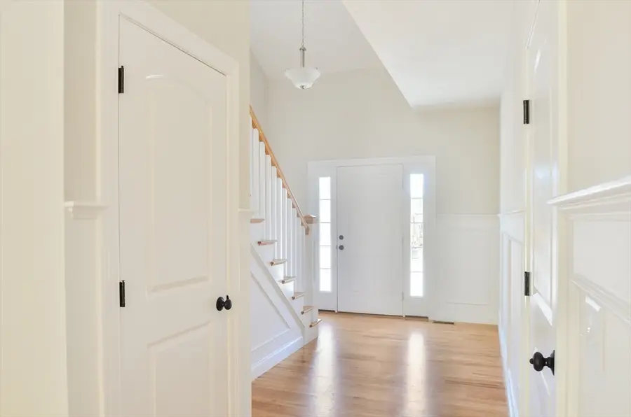 24C Crownshield #24C, Uxbridge, MA 01569 - #3