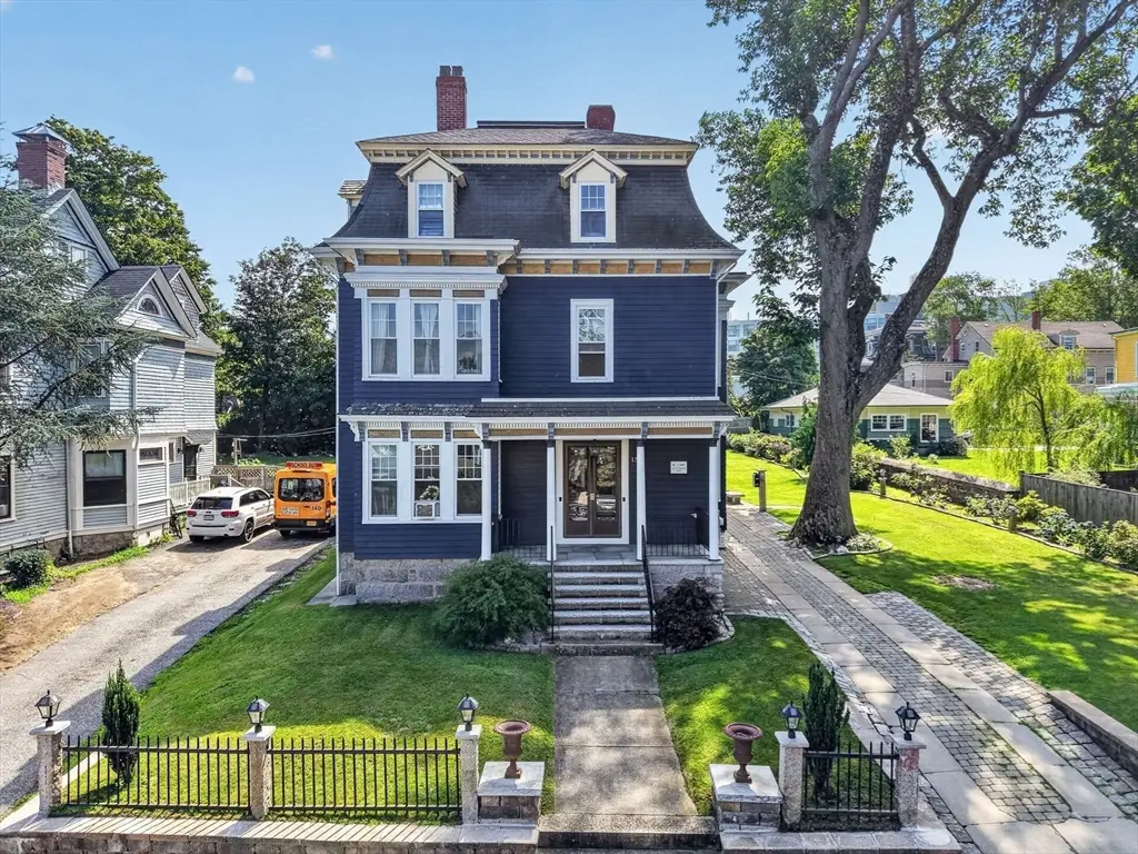 153 Belmont St, Fall River, MA 02720 - #1