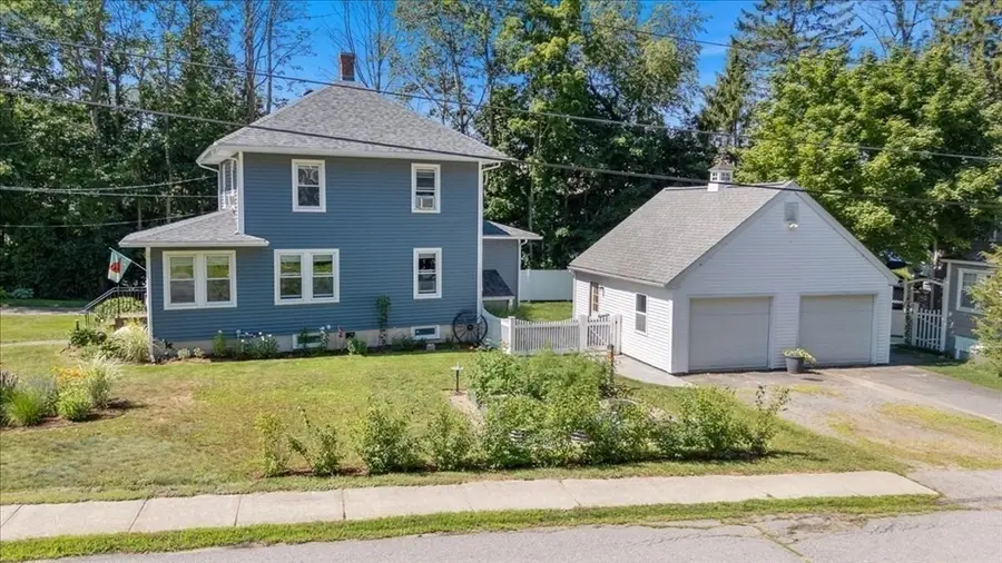 65 Congress St, Amesbury, MA 01913 - #3