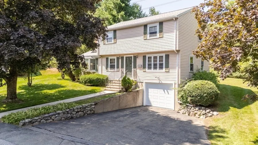 27 Valley Rd, Needham, MA 02492 - #3