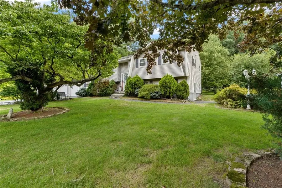 40 Bradford, Tewksbury, MA 01876 - #3