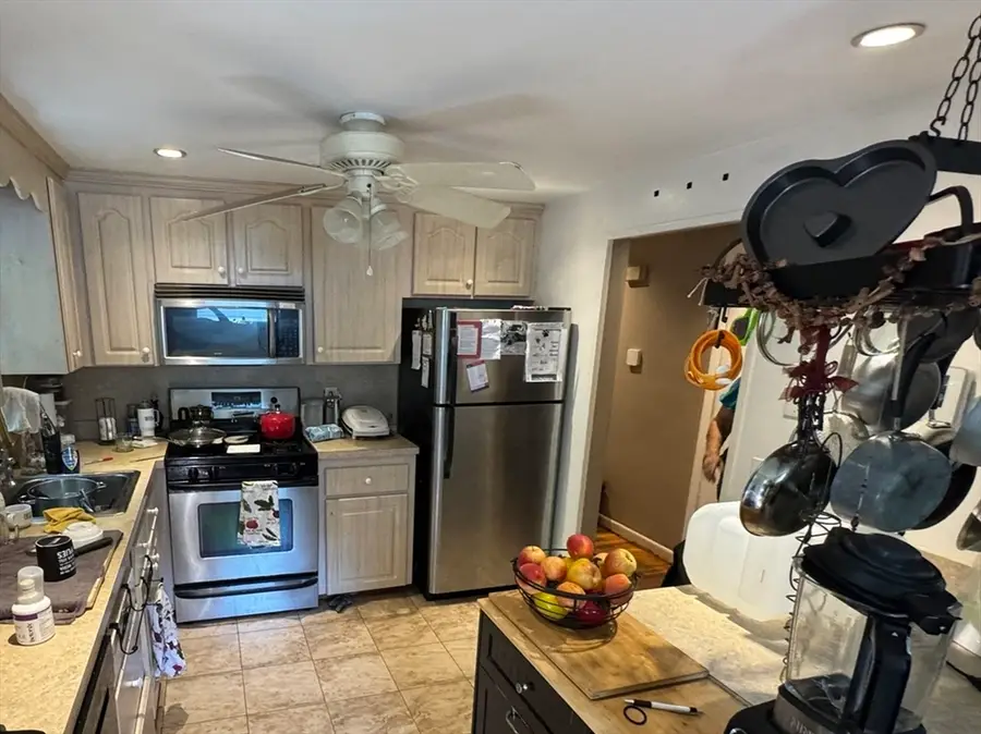 119 Center St, Randolph, MA 02368 - #3