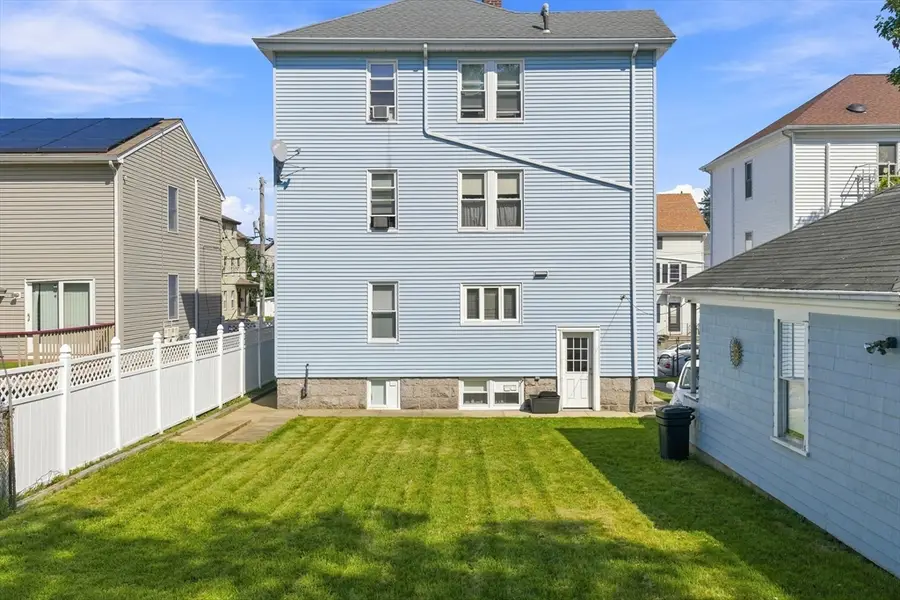 173 Kilburn St, Fall River, MA 02724 - #3