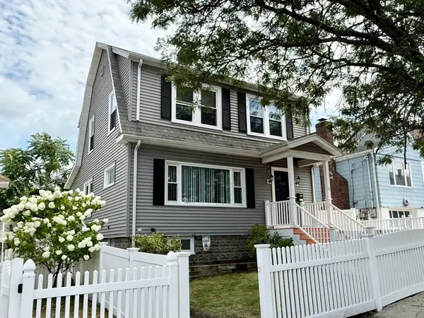 17 Chisholm St, Everett, MA 02149