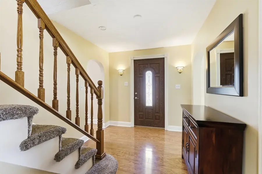 1 Oak St, Tewksbury, MA 01876 - #2