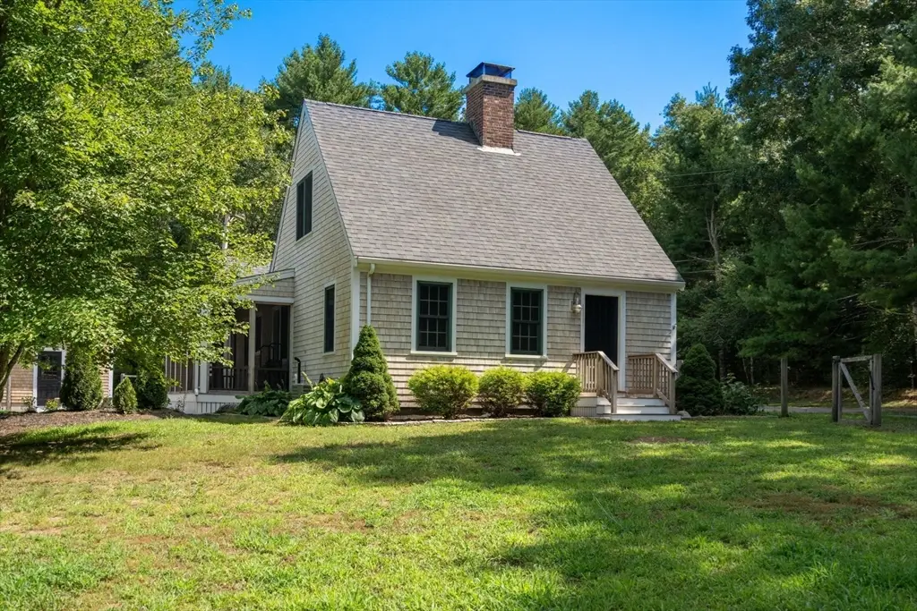145 Dexter Ln, Rochester, MA 02770 - #1