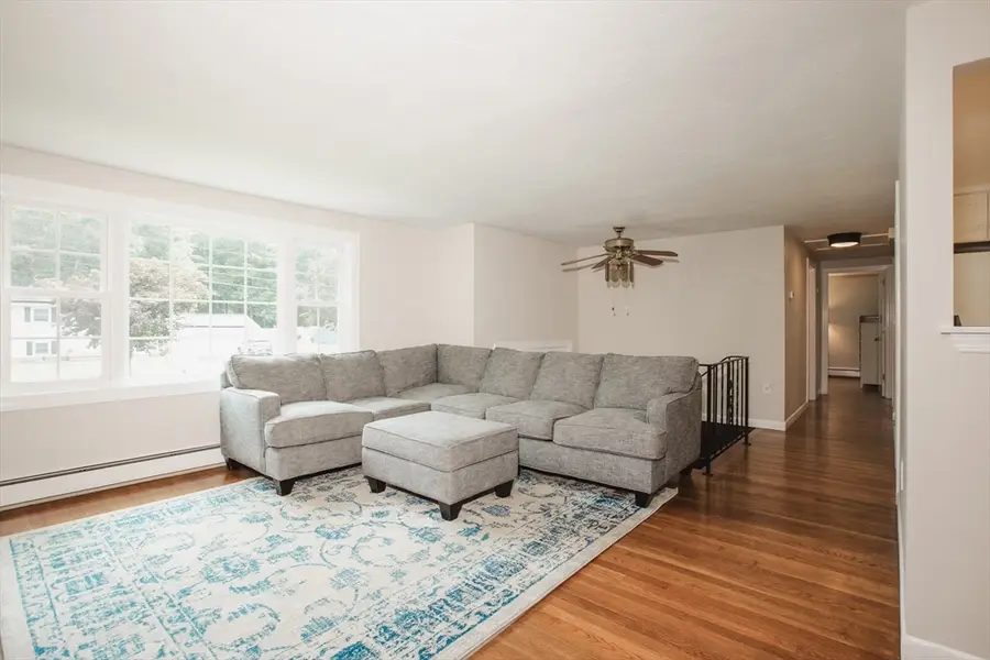 40 Fairwood Drive, Pembroke, MA 02359 - #3
