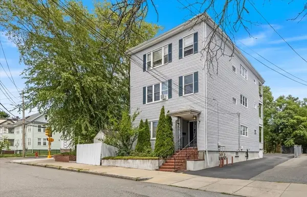 34 Henry St #34, Malden, MA 02148
