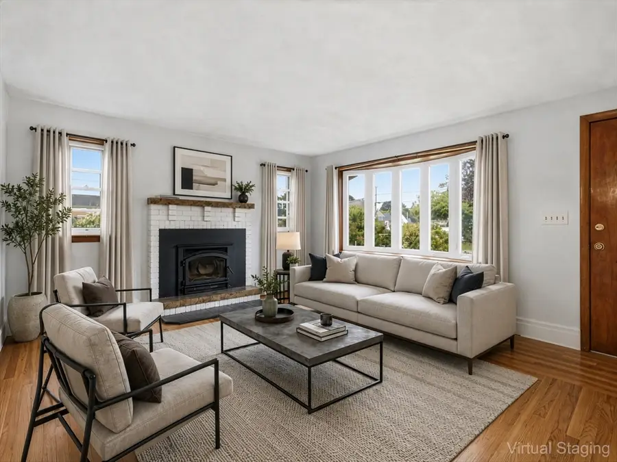 205 Central Ave, Seekonk, MA 02771 - #2