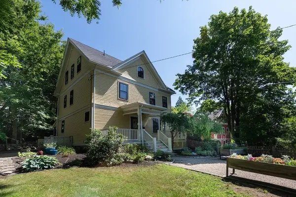 147 Lowell St, Arlington, MA 02474