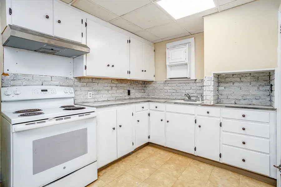 124 Highland Avenue, Athol, MA 01331 - #3