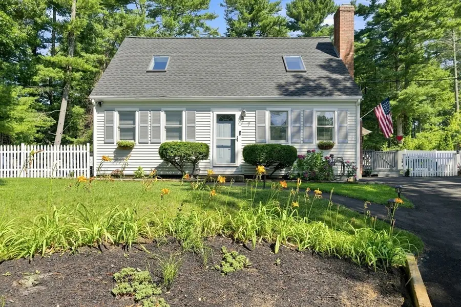 7 Lascala Ave, Plymouth, MA 02360 - #3