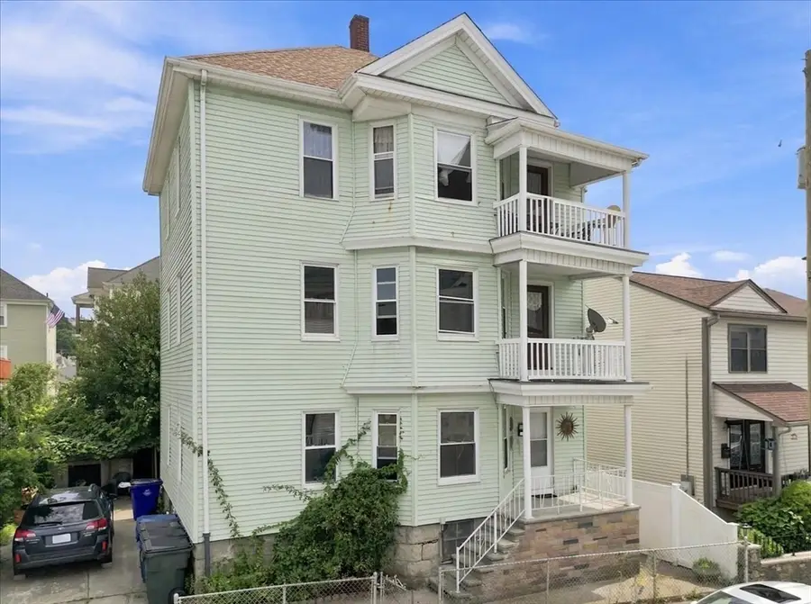 121 Almy St, Fall River, MA 02720 - #2