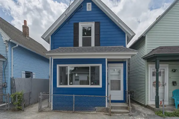 12 L St, Lowell, MA 01850