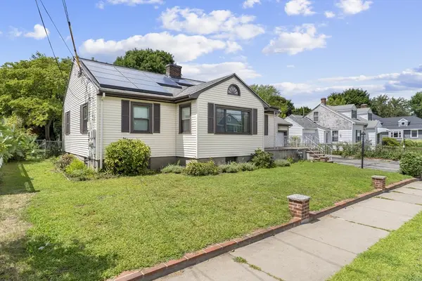 96 Loring Ave, Winchester, MA 01890