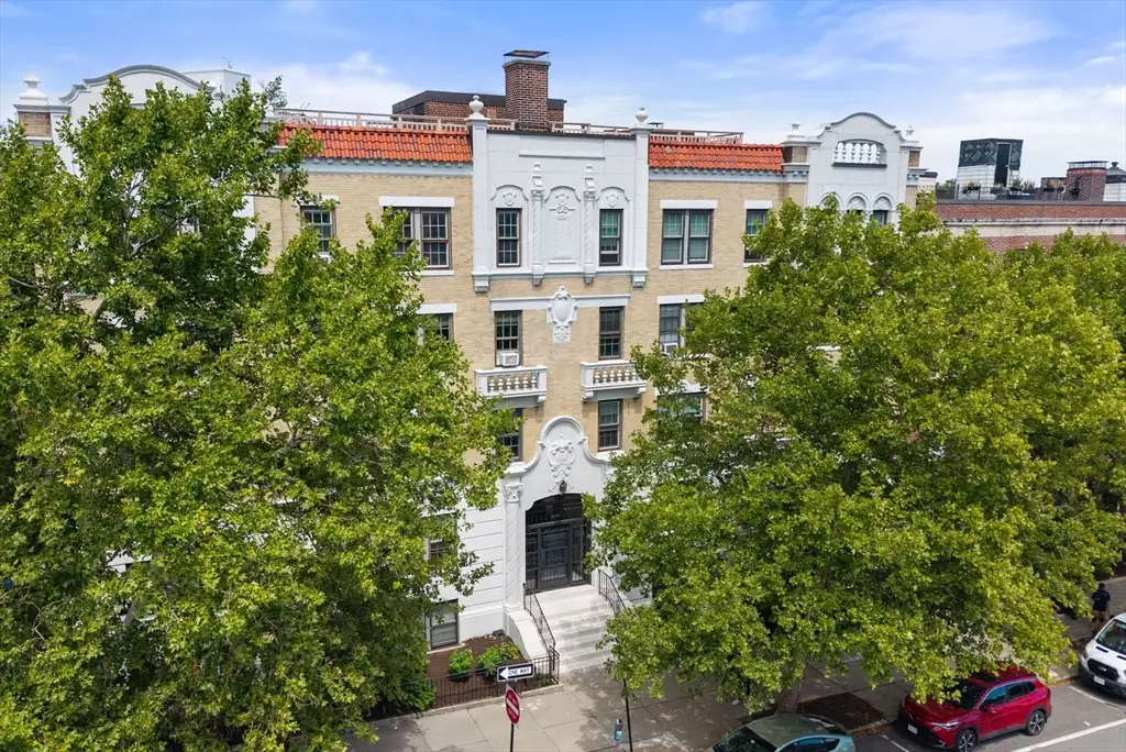 1272 Beacon Street #2, Brookline, MA 02446 - #1