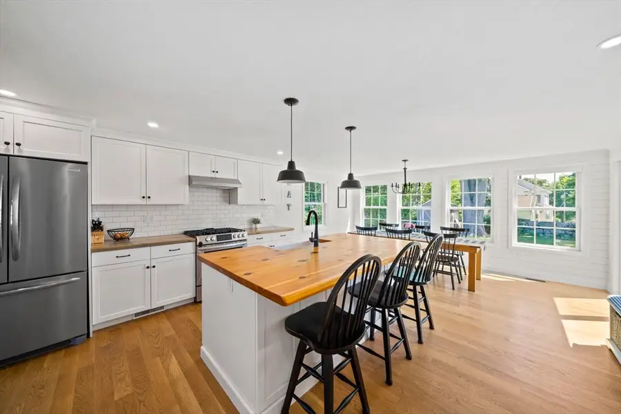 166 Jefferson Street, Braintree, MA 02184 - #2