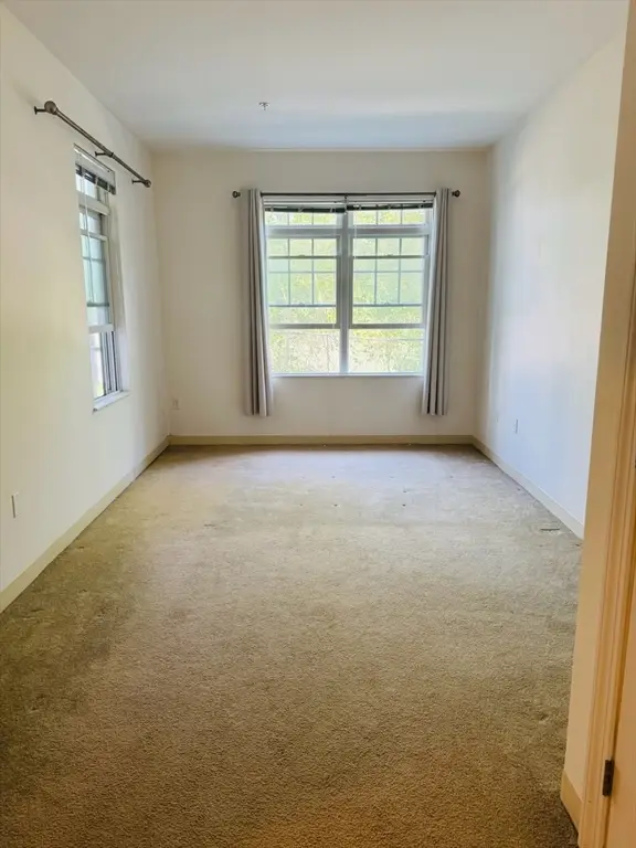 614 Pond St #1101, Braintree, MA 02184 - #2