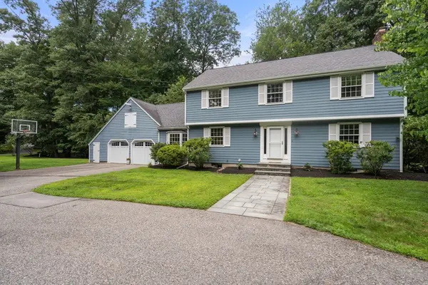 44 Ivy Lane, Sherborn, MA 01770