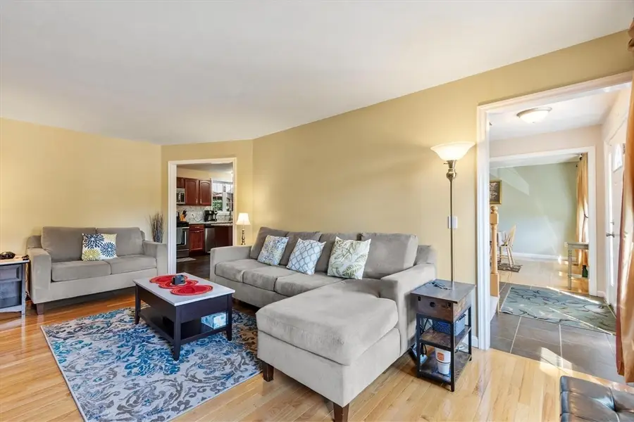 30 Morningside Dr, Haverhill, MA 01832 - #3