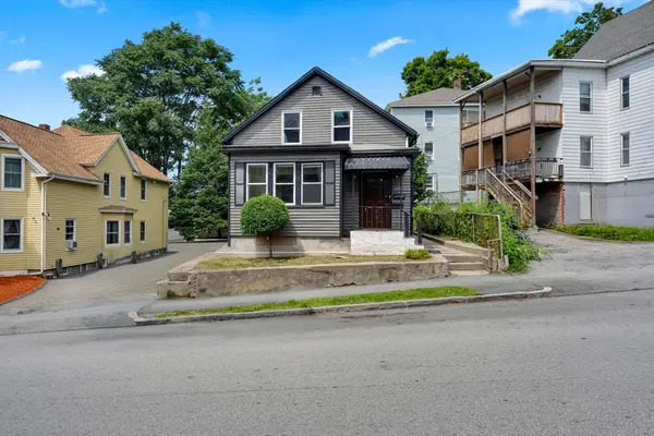 139 Endicott St, Worcester, MA 01610