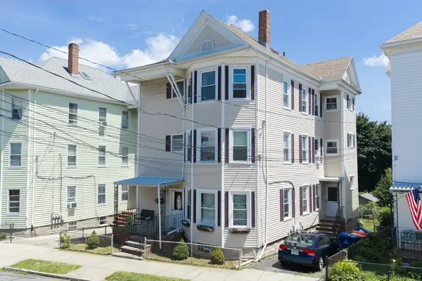 618 Summer St, New Bedford, MA 02746