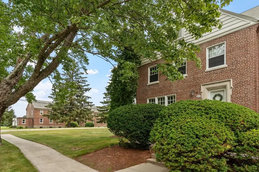 18 Bates #A, Devens, MA 01432 - #2