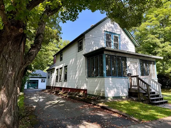 16 Prospect St, Erving, MA 01344