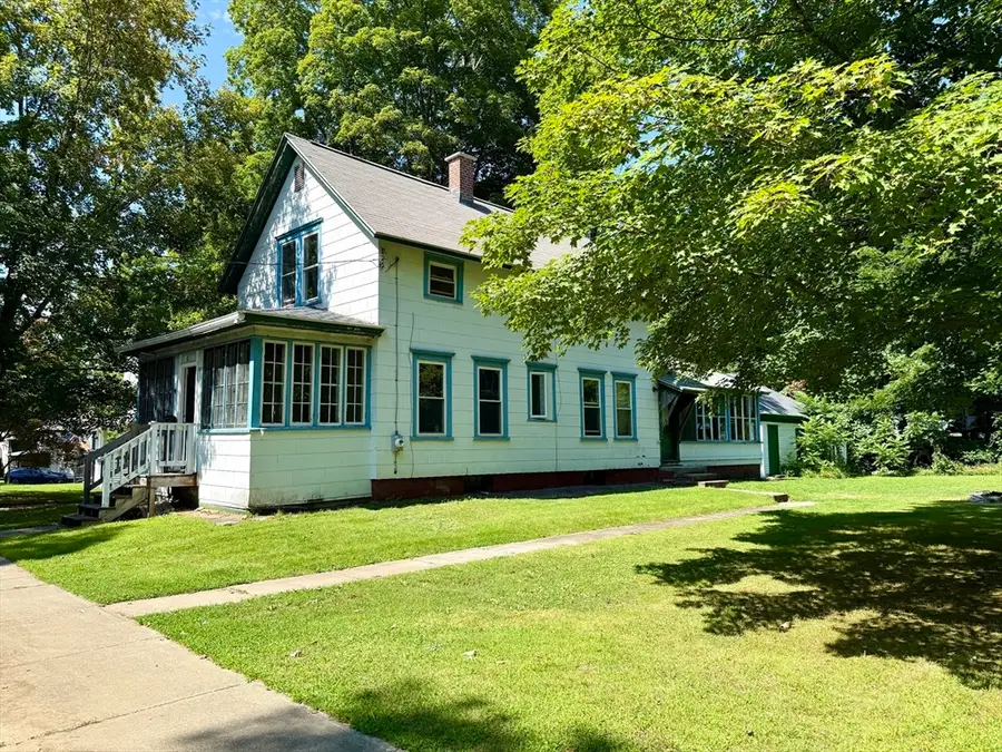 16 Prospect St, Erving, MA 01344 - #2