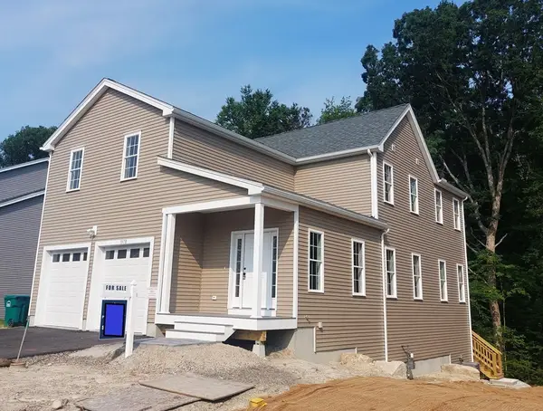 197B Crownshield, Uxbridge, MA 01569