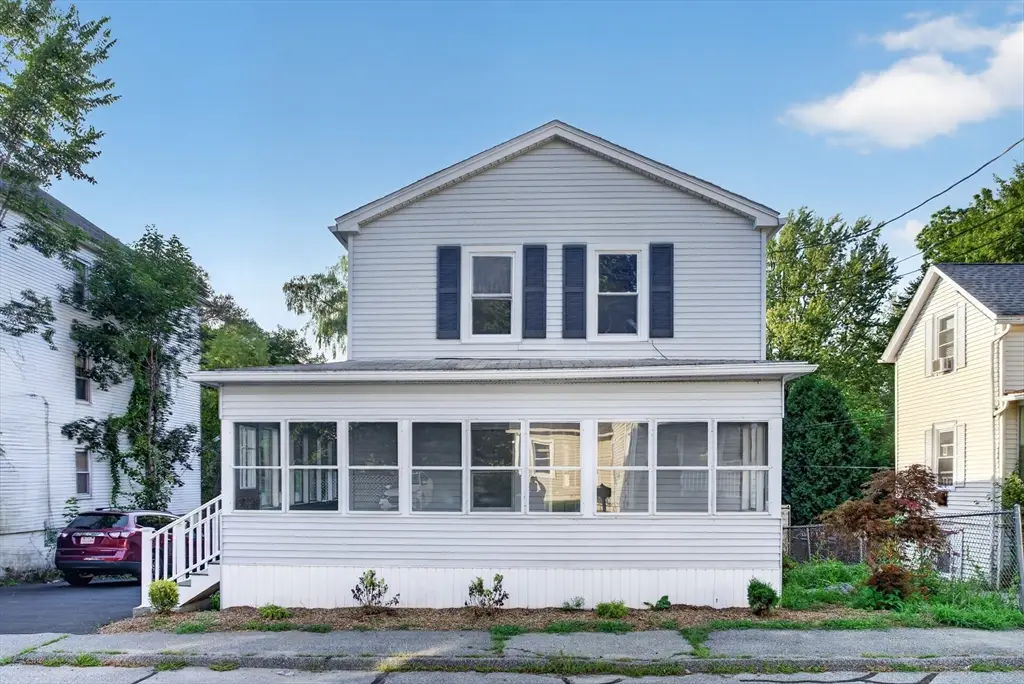 13 Goddard St, Webster, MA 01570 - #1