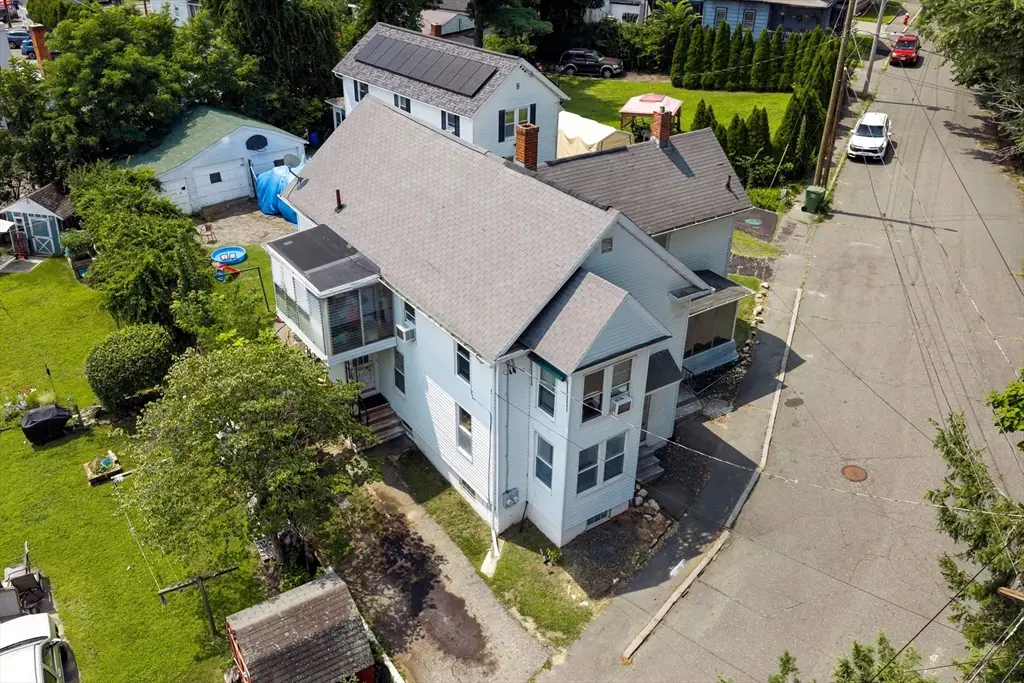 4 Eddy St, Ware, MA 01082 - #1