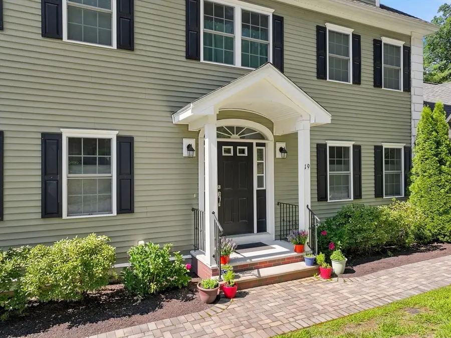 19 Riverside Drive, North Reading, MA 01864 - #2