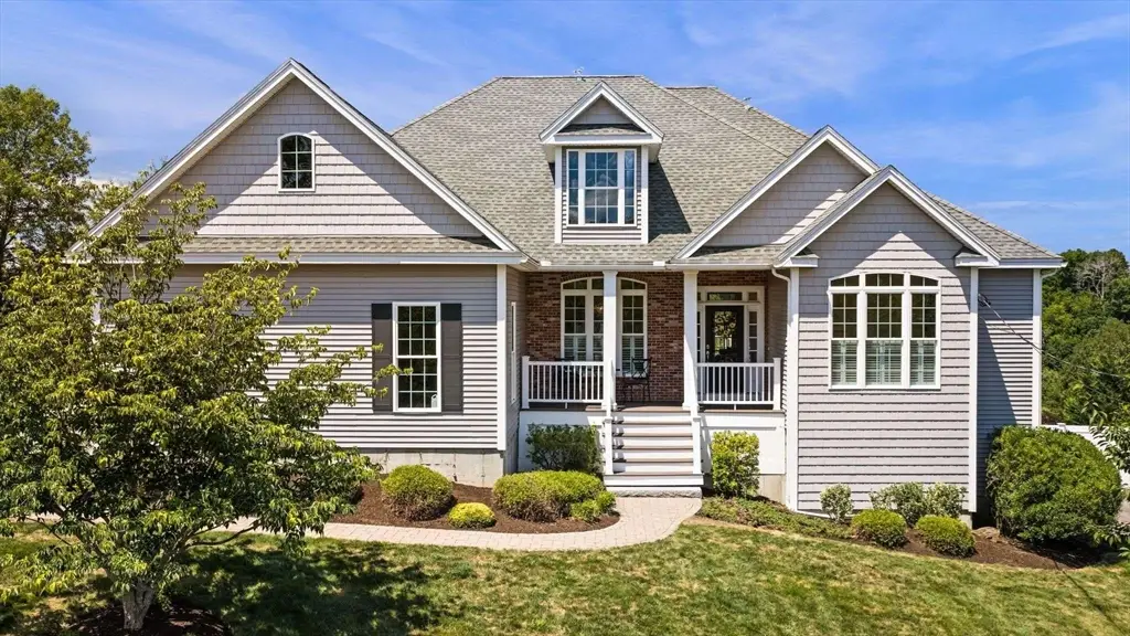 7 Sullivans Ct, West Newbury, MA 01985 - #1