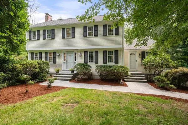 25 Russett Hill Road, Sherborn, MA 01770
