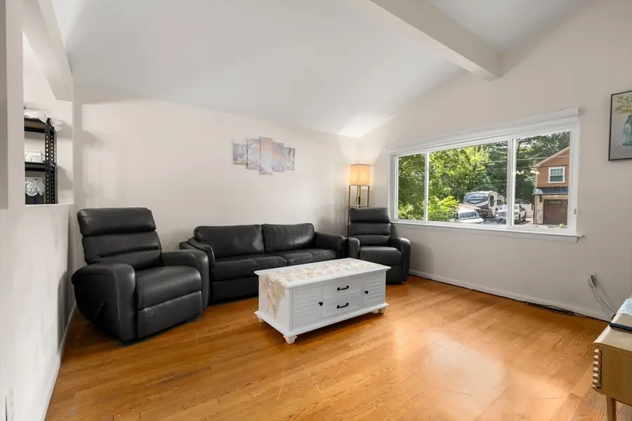 14 Richard Rd, Medway, MA 02053 - #2