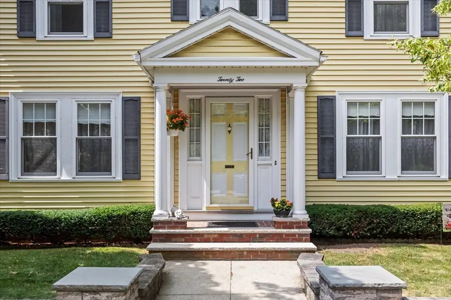 22 Gleason St, Medford, MA 02155 - #2