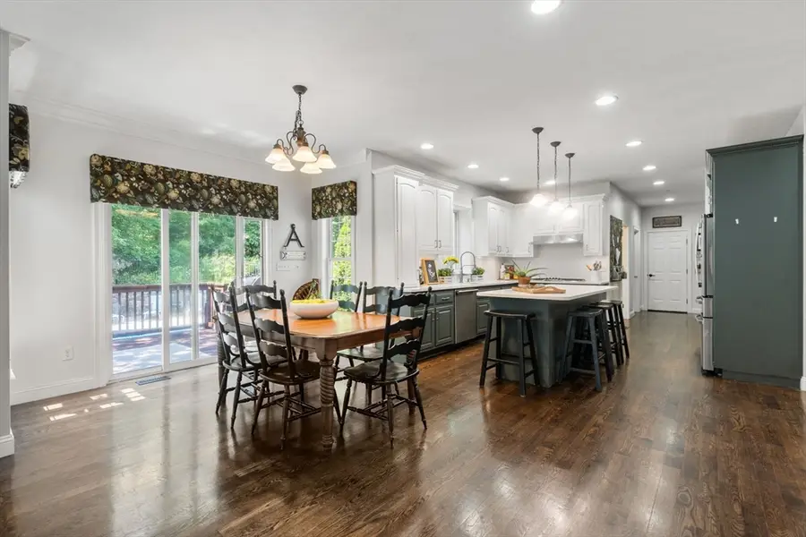 66 Glenview St, Upton, MA 01568 - #3